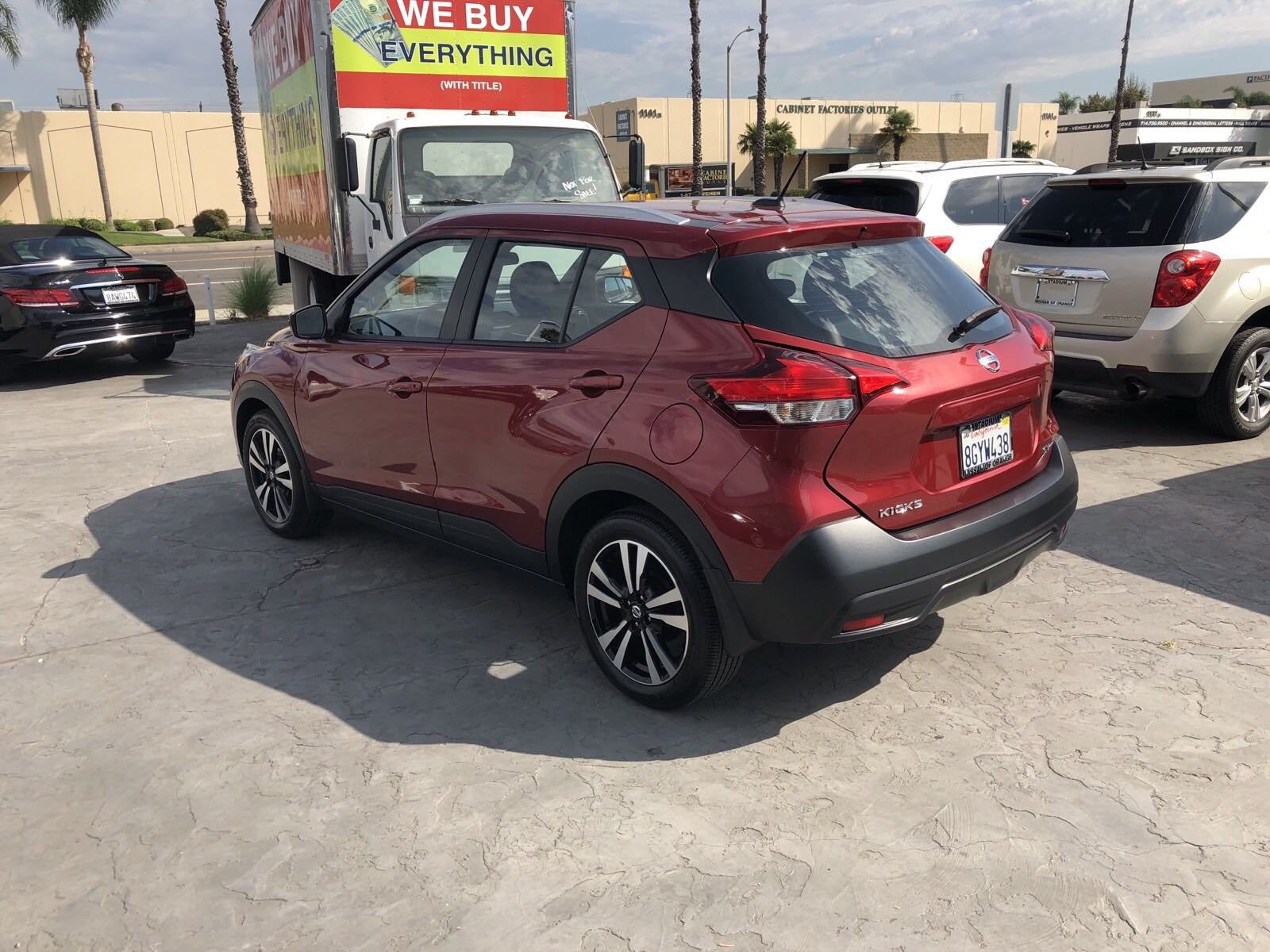 Pre-Owned 2018 Nissan Kicks Sport Utility in Orange #542132 | Stadium ...